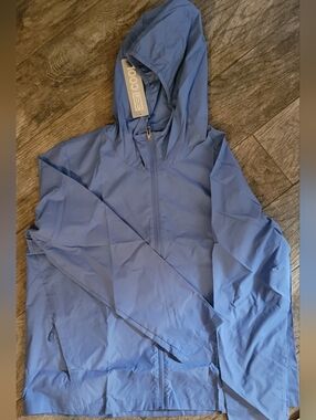 32 Degrees Packable Travel Rain Windbreaker Jacket Outdoor Hiking Activewear